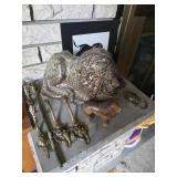 Lion Dï¿½cor & Brass Coat Hangers
