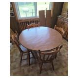 Dining Table w/ 6 Chairs & 2 Leafs
