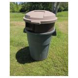 Garbage Cans (2) w/ 1 Lid