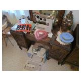 Riccar Sewing Machine & Sewing Items