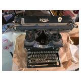 Royal Model 10 Typewriter