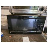 GE Microwave Oven