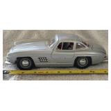Burago 1/24 Scale Diecast 0522 - 1954 Mercedes