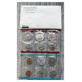 1969 US Mint Set 40% Kennedy Half Dollar