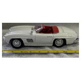 Burago 1957 White/Red Mercedes Benz 300 SL