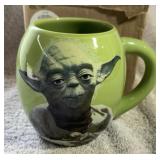 STAR WARS GREEN YODA COFFE CUP/MUG