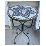 Yard Table is missing some stone see pictures