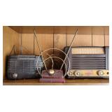 Antique Radios & Antenna Receiver