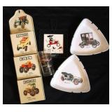 Vintage Automobile Motif Decor