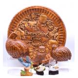 Vintage Chalkware Give Thanks Plaque & Decor