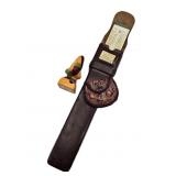 Post Versalog, Leather Pouch & Glasses Stand