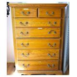 Vintage Oak Chest-of-Drawers & Bed Skirt