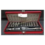 New Klein Tools 20 Piece Socket Set w Metal Red