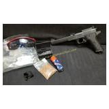 CO2 BB Gun & Misc BBs & Tanks