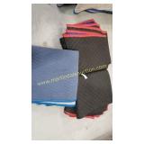 3) Mix Moving Padding Blankets