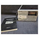 Vintage Grundig AM/FM Shortwave Radio
