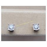 14K White Gold Diamond Studs Earrings