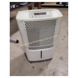 Frigidaire Dehumidifier Model FAD704DWD13