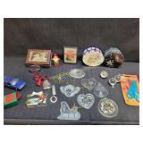 Trinkets & Collectibles Lot - Atari Centipede,