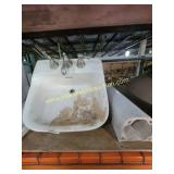 Sink & Pedestal