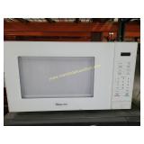 Magic Chef Microwave Oven, White