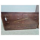 Bernhardt Brown Wood 8 Drawers Dresser