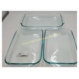 1) Pyrex 5Qt 2) 3 Qt Rectangle Baking Pans
