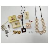 Costume Jewelry - Brooches, Ear Clips, Hat Pin,