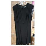 (XXL) Black Long Sleeveless Pleated Dress