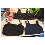 (3X+4X) 3pk Sports Bras & Pair of Socks