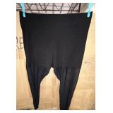 (3X) Torrid Black Crop Mesh Leggings