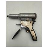 Craftsman Vintage Grease Gun (USA)