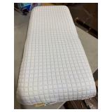 NEW $70 Apobuy King Size Memory Foam Pillow