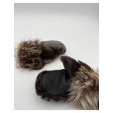 Fur Mittens Leather Trim (Womenï¿½s, Real Fur)