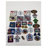 Scouts Canada Patch Lot (28 pcs, Vintage Mix)