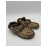 Manitobah Mukluks Fur Slippers M10