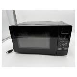 $130 Hamilton Beach 0.7 Cu Ft Microwave (Works)