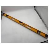 DeWalt 48ï¿½ Box Beam Level DWT40216S 120cm