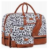 NEW $65 Weekender Bag for Women