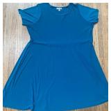 NEW $49 (L) Woman's Relaxed Fit Dress