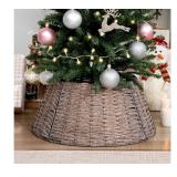 NEW $60 GRANNY SAYS Wicker Tree Skirt