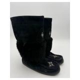 Manitobah Mukluks Black Fur Boots Size 9