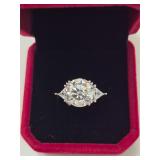 $3,175 Moissanite Ring Sz7