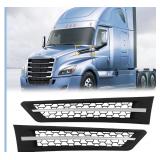 NEW $120 Cascadia Hood Pair Set Side Grille