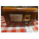 Deco Philco radio
