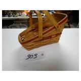 Longaberger 1991 Yuletide Traditions basket