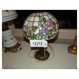 Leaded glass style table lamp