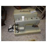 Sears Kenmore 5186 portable sewing machine