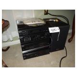 Quasar stereo: tuner, amp, dual cassette, CD playe