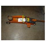 2T floor jack